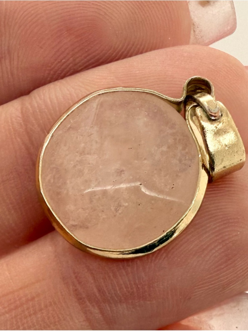 Rose Quartz Gold Tone Pendant Necklace Pink Gemstone Charm 17 mm Amulet - Picture 2 of 3